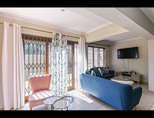 3 BEDROOM DUPLEX TO LET IN RADIOKOP